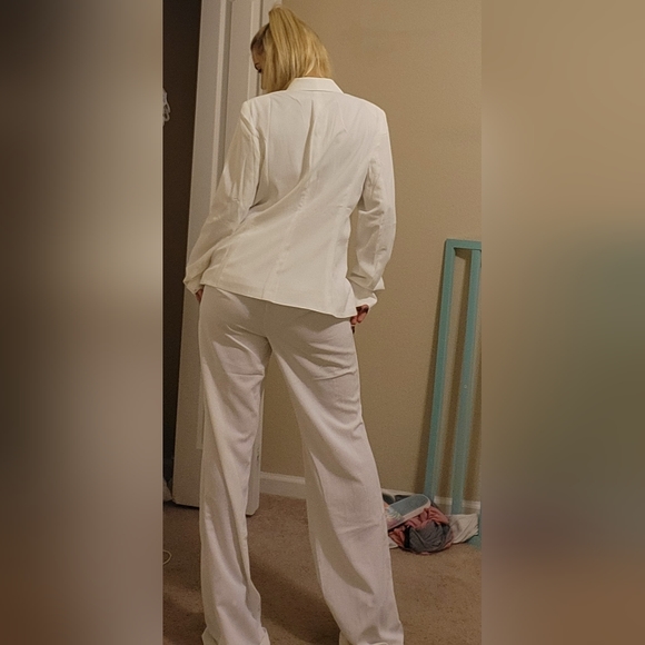 white suit size medium fashion nova worn jacket once but not pants - Picture 2 of 6